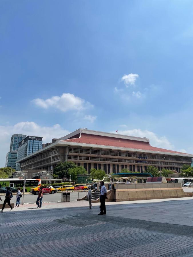 Meworld Hotel - Taipei Main Station Exterior photo